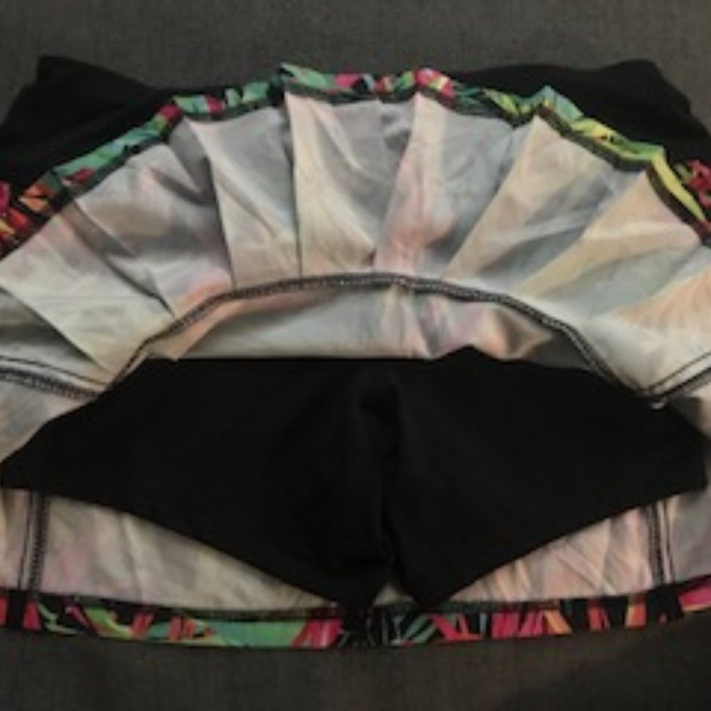 Fabletics Running Skirt/Shorts - image 3